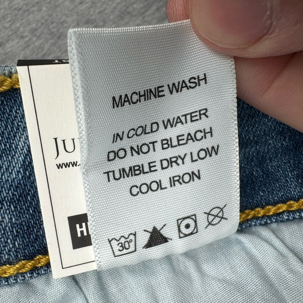 Judy Blue Light Wash Wide Leg Jeans - Picture 16 of 16